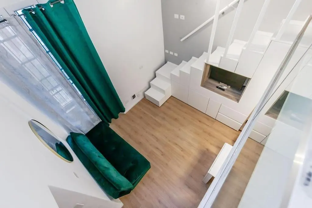 Elegante Pied-A-Terre Stile & Comodita A Milano Apartment
