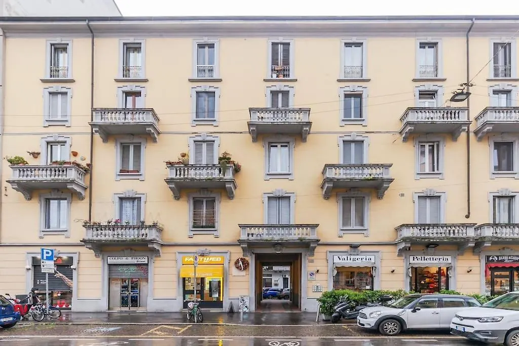 Apartment Elegante Pied-A-Terre Stile & Comodita A Milano
