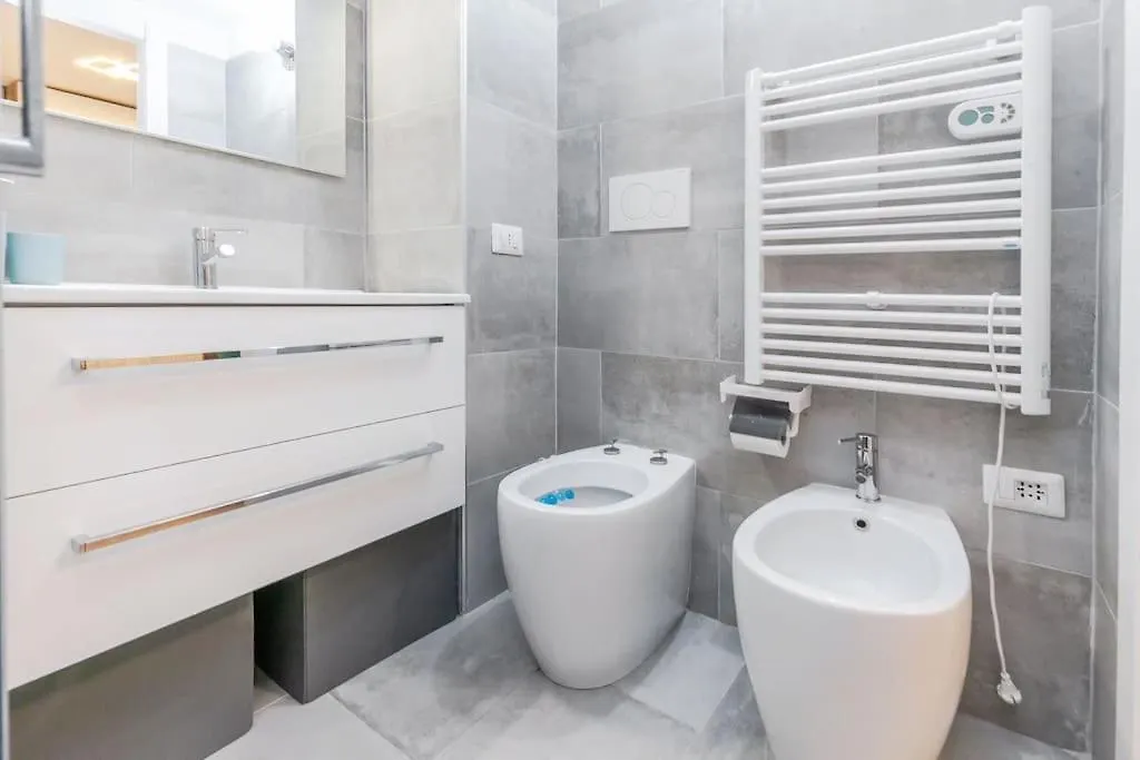 Elegante Pied-A-Terre Stile & Comodita A Milano 0*,